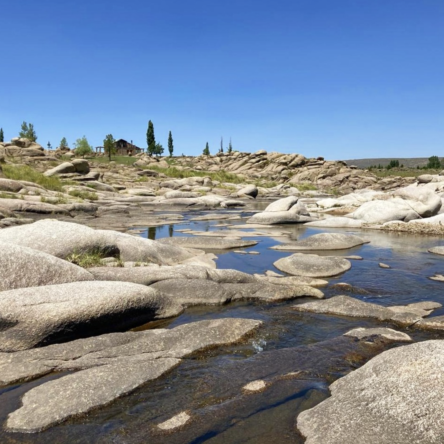Piscina al atardecer